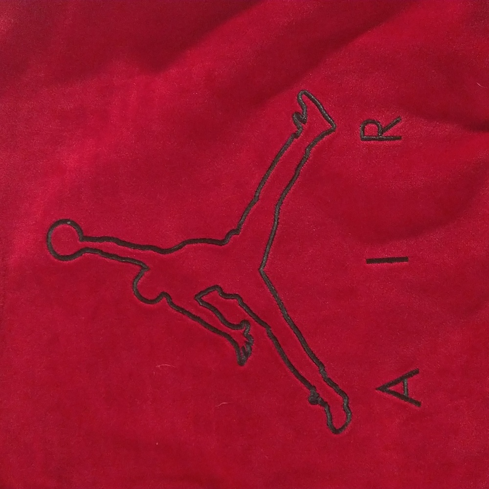 Air Jordan boys 12-13 sweatshirt